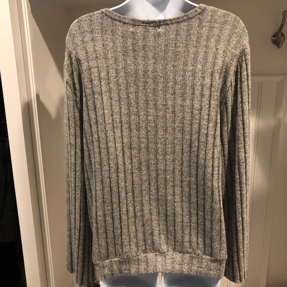 Hippie Love Gray V-Neck Sweater! Soft! - Picture 6 of 8